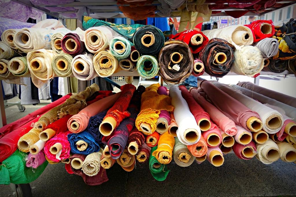 Woven fabric